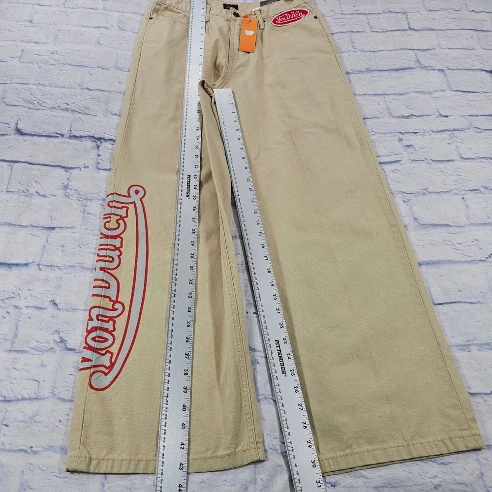 Von Dutch step into